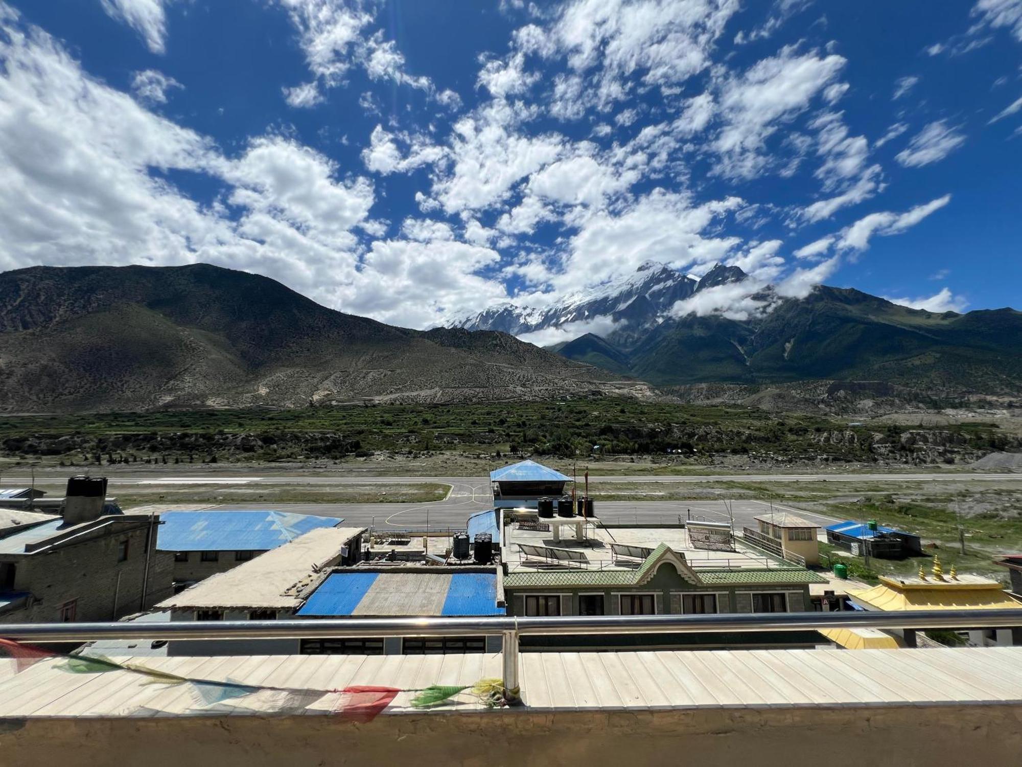 New Neeru Guest House Jomsom Exteriér fotografie