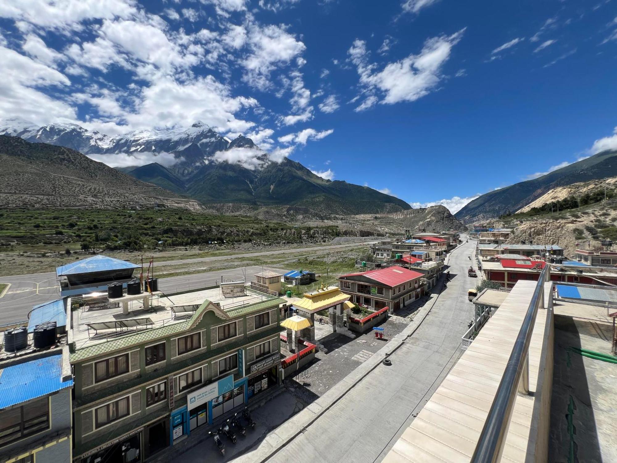 New Neeru Guest House Jomsom Exteriér fotografie